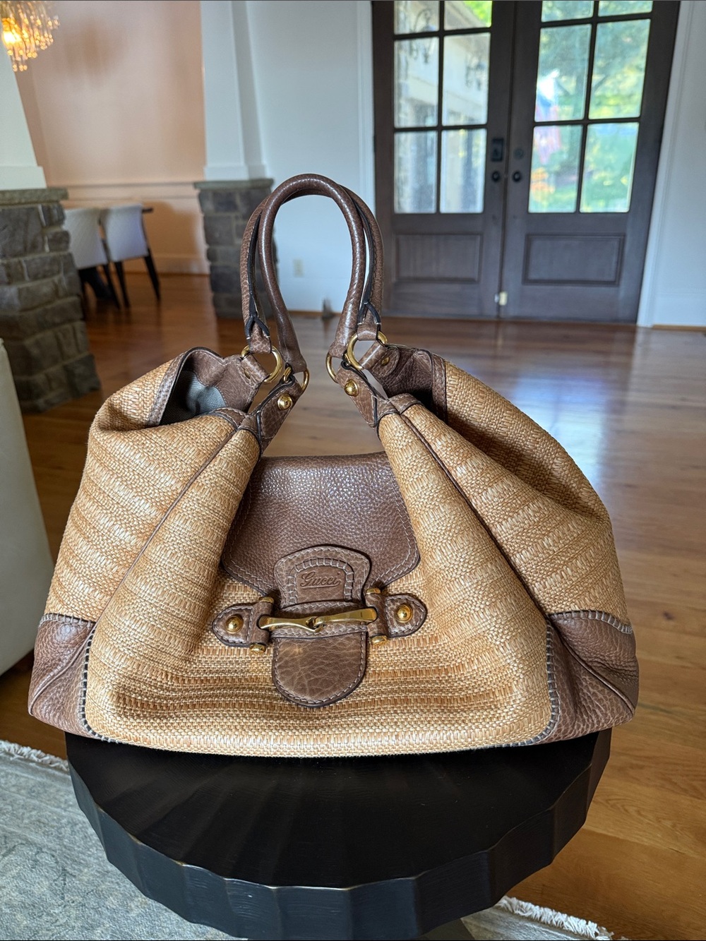 GUCCI Large New Pelham Woven Soft Raffia and Brown Pebble Leather Shoulder Bag